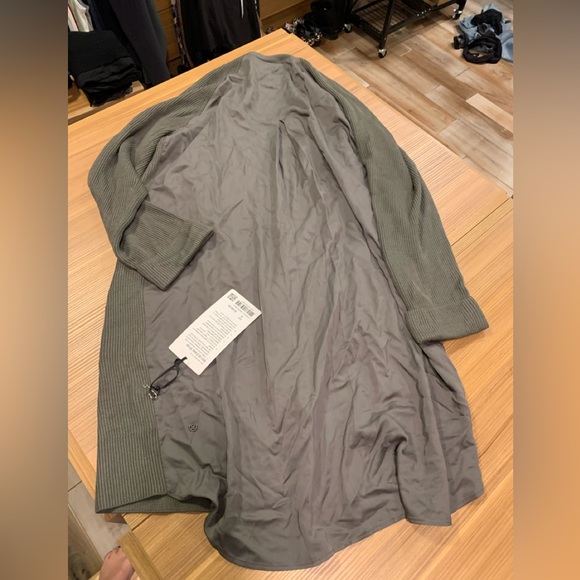 Lulu lemon still at ease cardigan wrap Cashlu  8 NWT - Picture 7 of 7